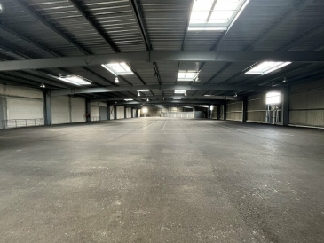 Photo 1 – location Entrepôts / activités	BAYONNE (64100)